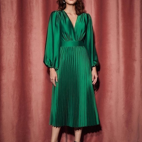 Lantern Sleeve Pleated Hem Dress Green - Picture 5 of 5